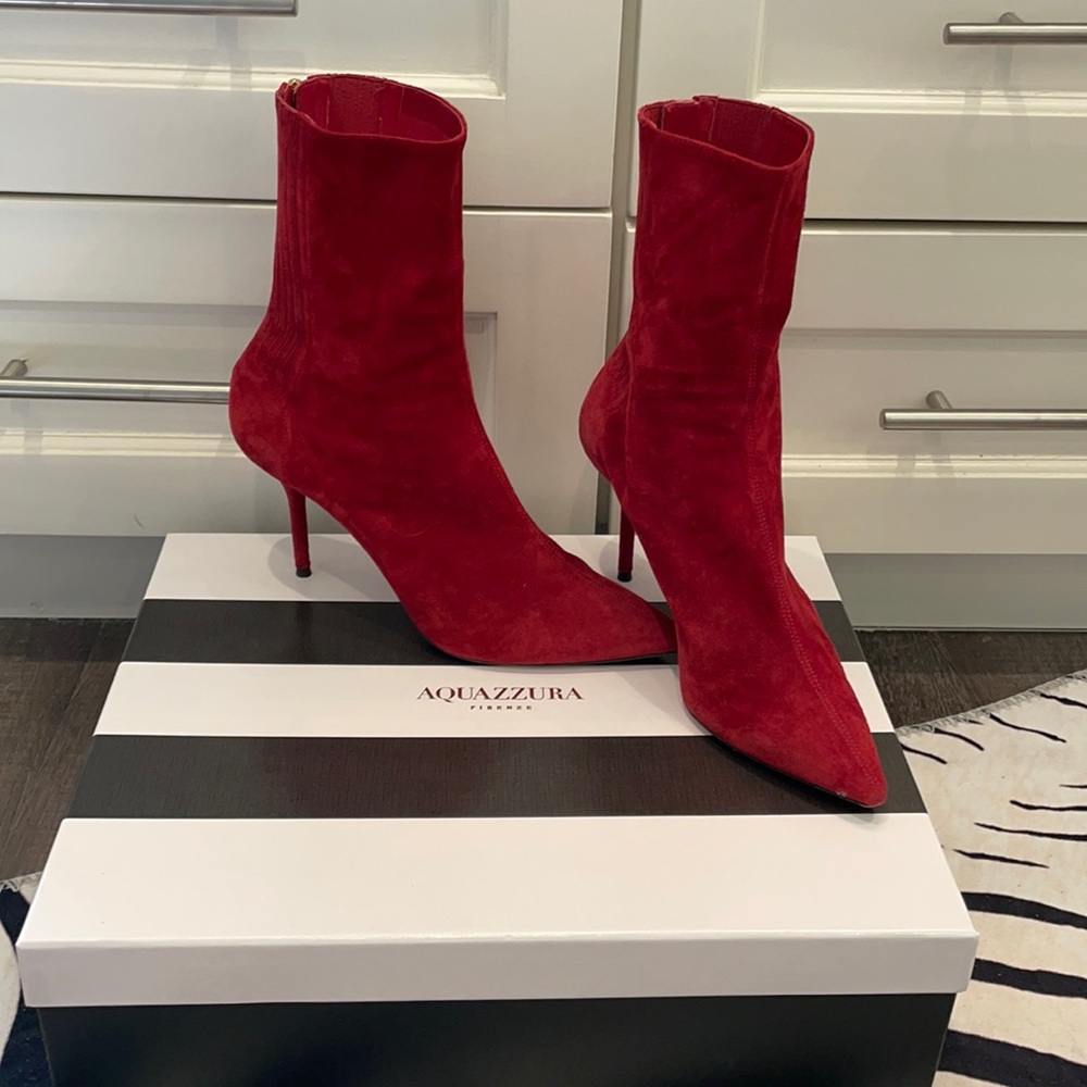 Authentic AQUAZZURA suede booties